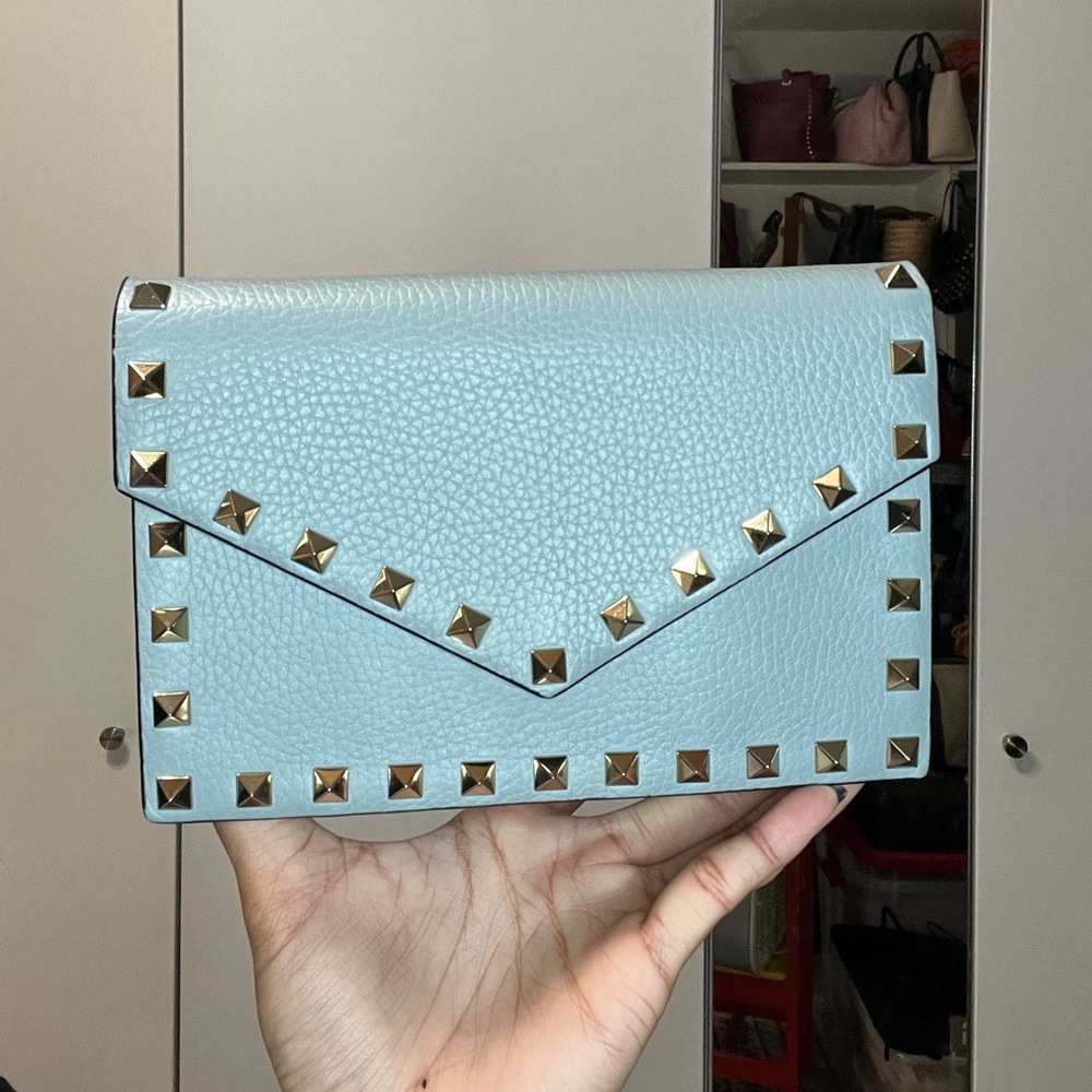 Valentino Wallet On Chain